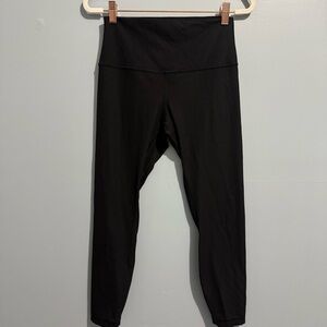 Lululemon Align Ribbed High-Rise Pant 25"
Black size 8